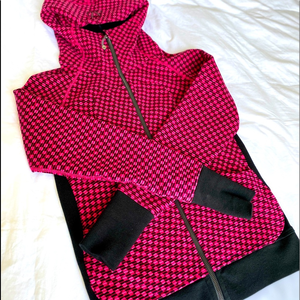 LULULEMON SCUBA HOODIE SIZE 6